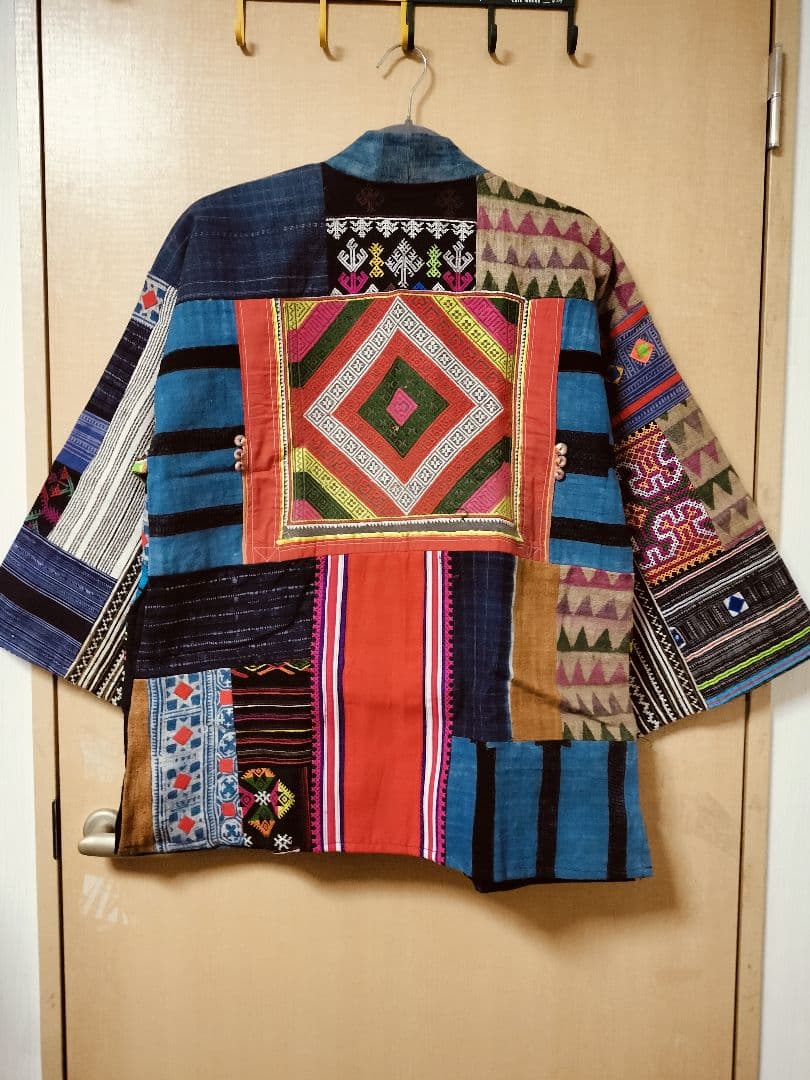 エスニック　ジャケット　モン族古い生地パッチワーク　注文商品　新品　タイ製