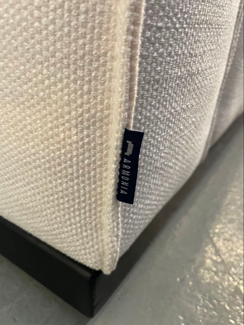 achu*　アルモニア　Kaamos スツール部分①