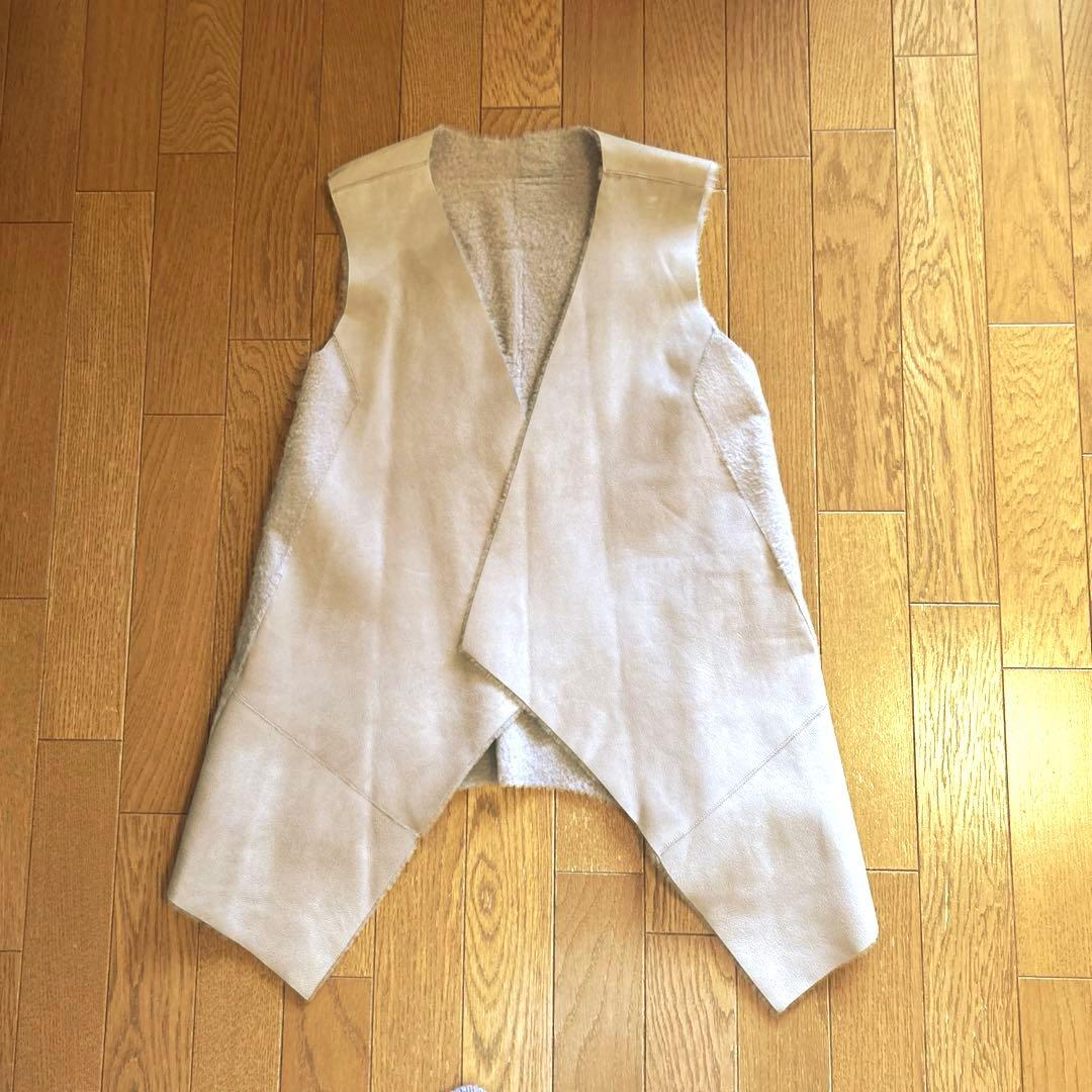 タグ付き新品　KARL DONOGHUE カールドノヒュー ムートンジレ　18万