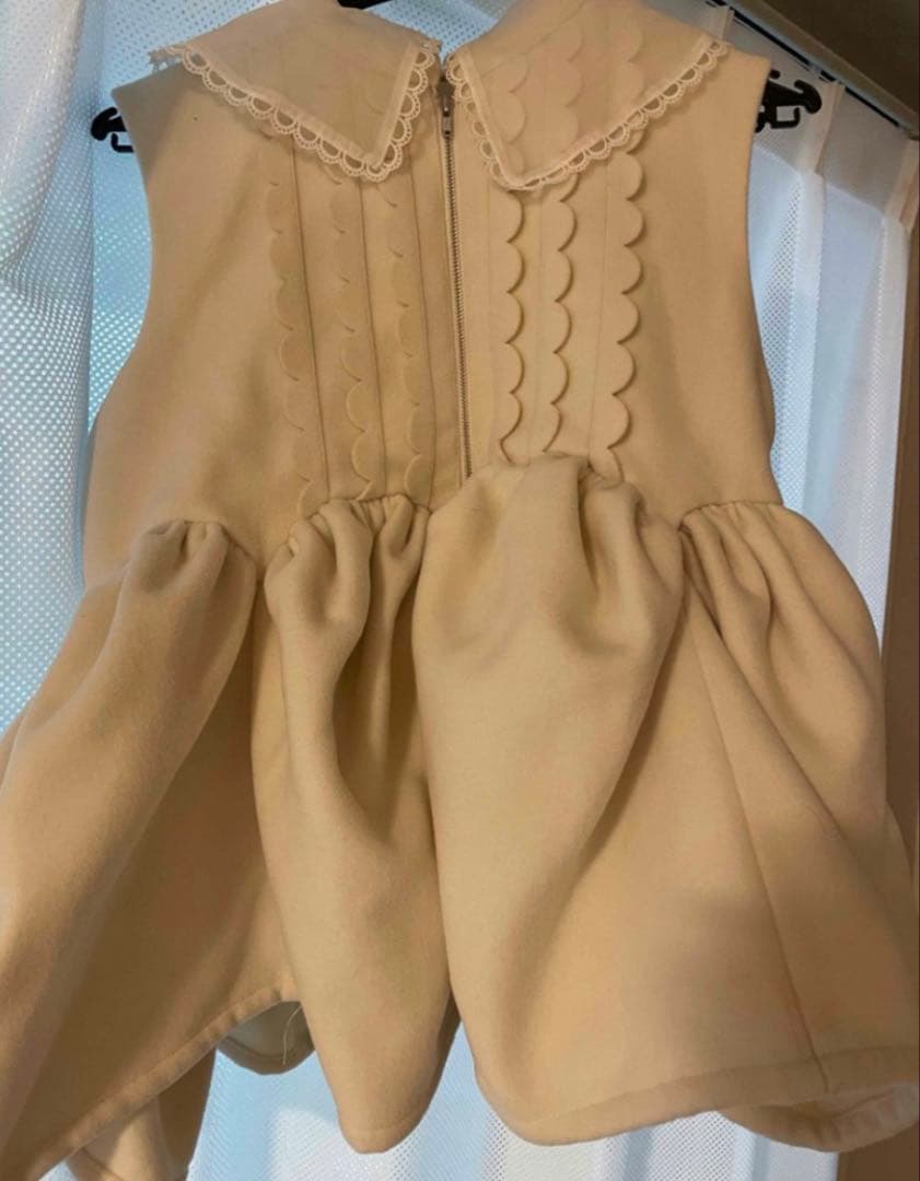 トップス Bibiy ANGIE SLEEVELESS JACKET