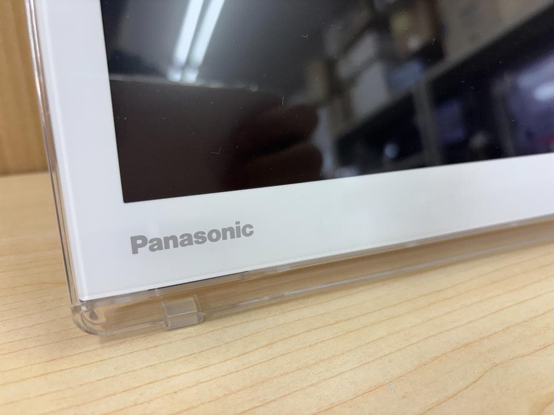 ☆美品☆パナソニック ポータブル 液晶テレビ ビエラ UN-10E11-W