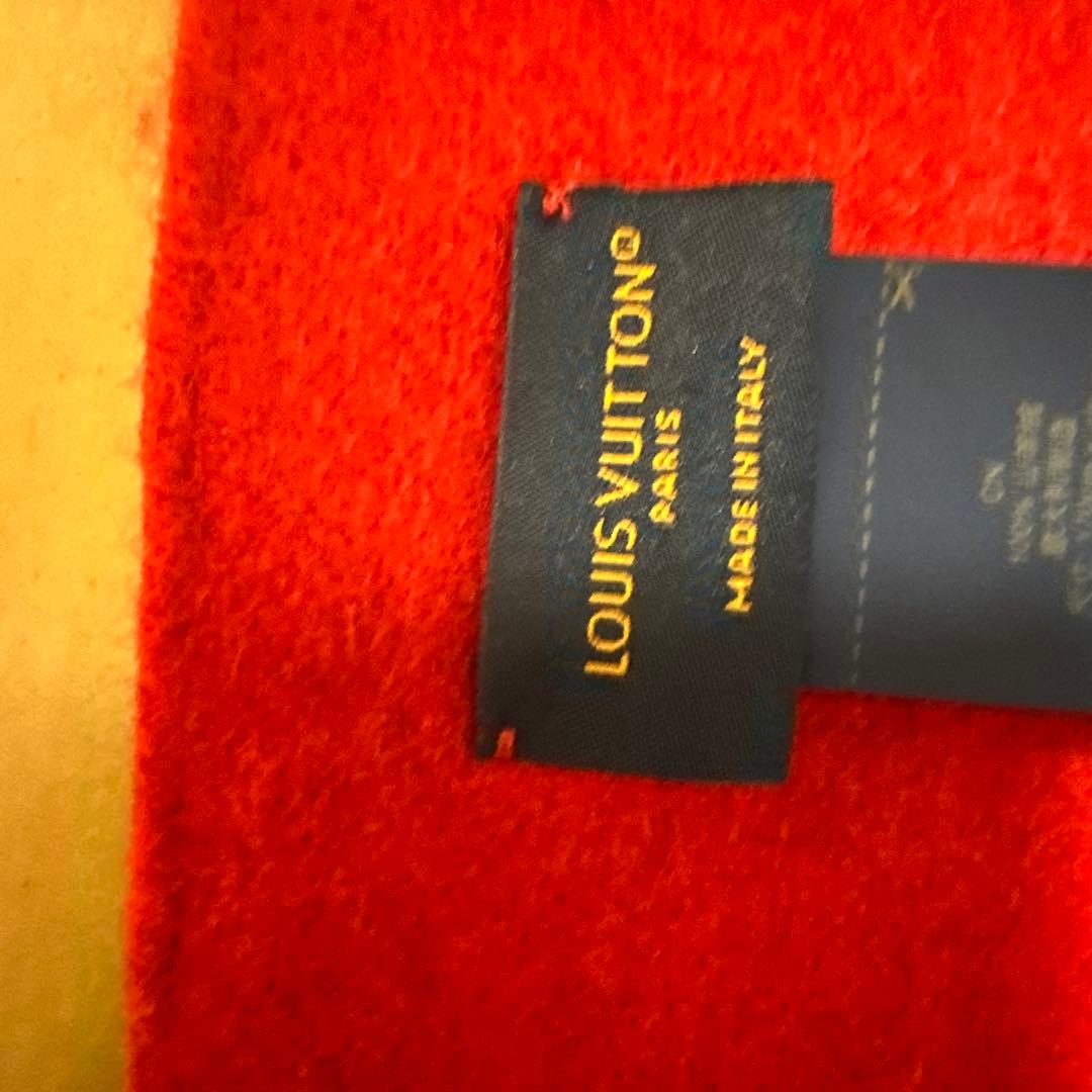LOUIS VUITTON ロゴ入りマフラー 赤、大特価