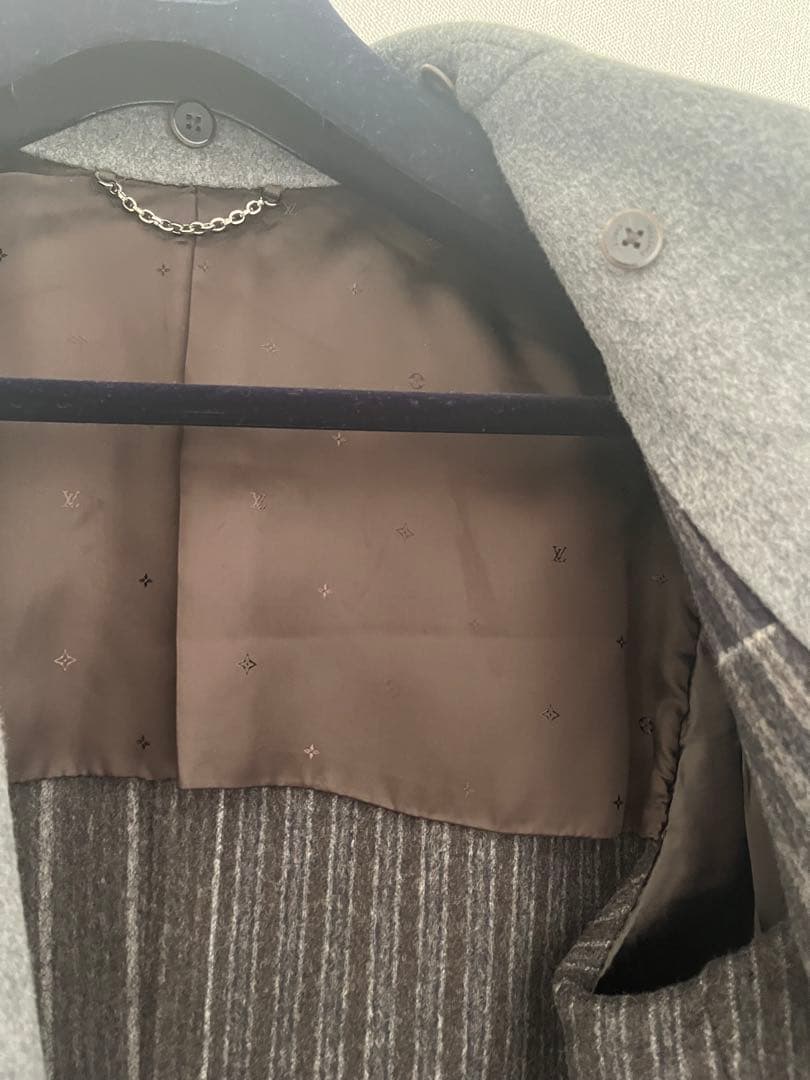 Louis Vuitton size46美品グレーコート ウール90%ヴィトン