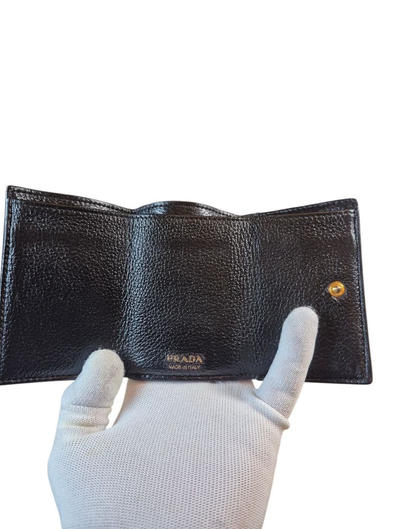 ＰＲＡＤＡ　プラダ　サフィアーノ　三つ折り財布 y