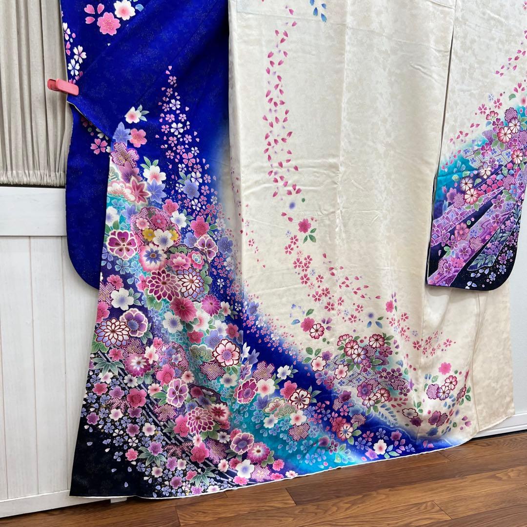 の*の様 正絹　成人式　振袖　豪華金通し地　訳あり品