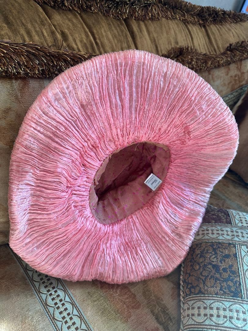 美品⭐︎フラワー装飾付きピンクハット