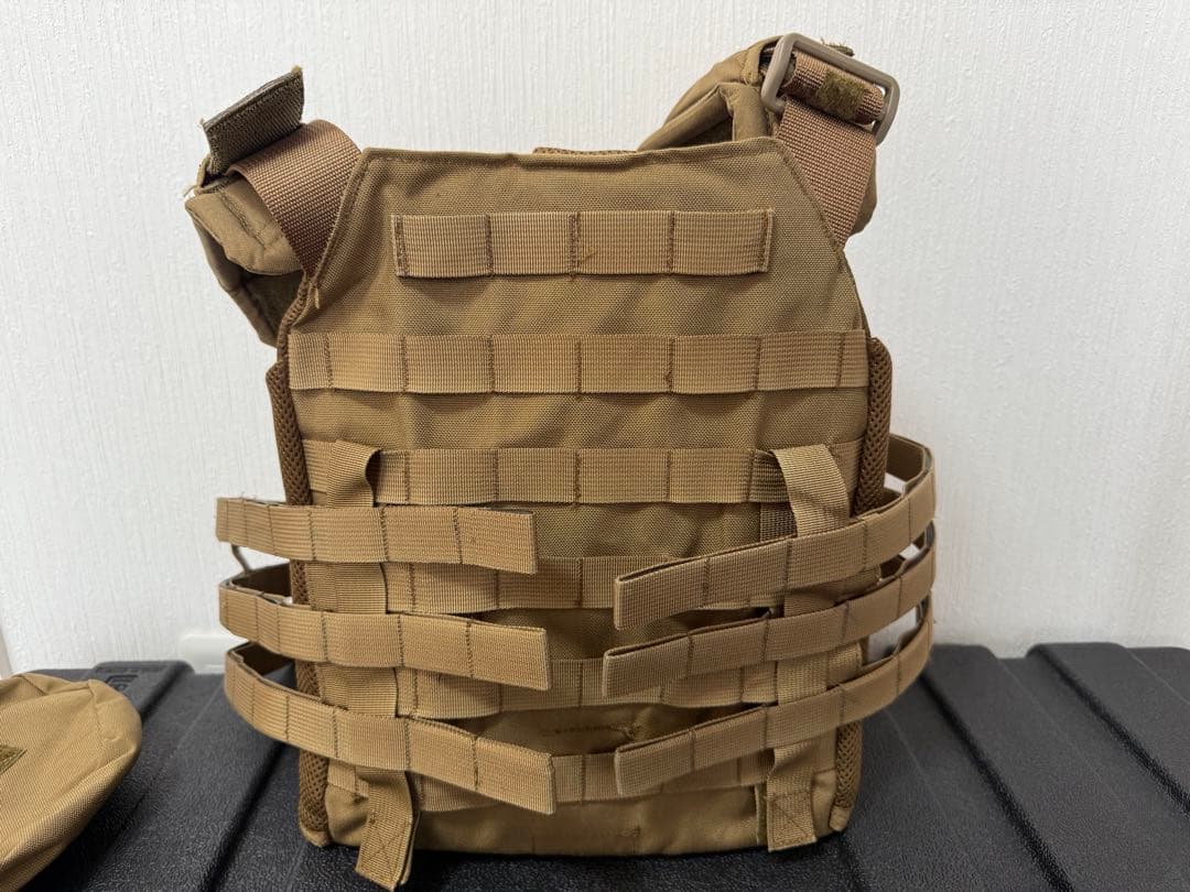 オードナンス　プレートキャリア