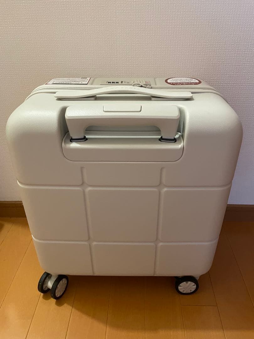 新品未使用　MAIMO 機内持ち込み可　Sサイズ　30L スーツケース