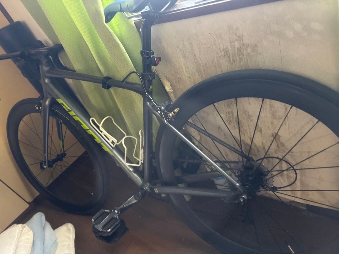 giant content 2 フレームセット特価(ホイール有完成車要相談)