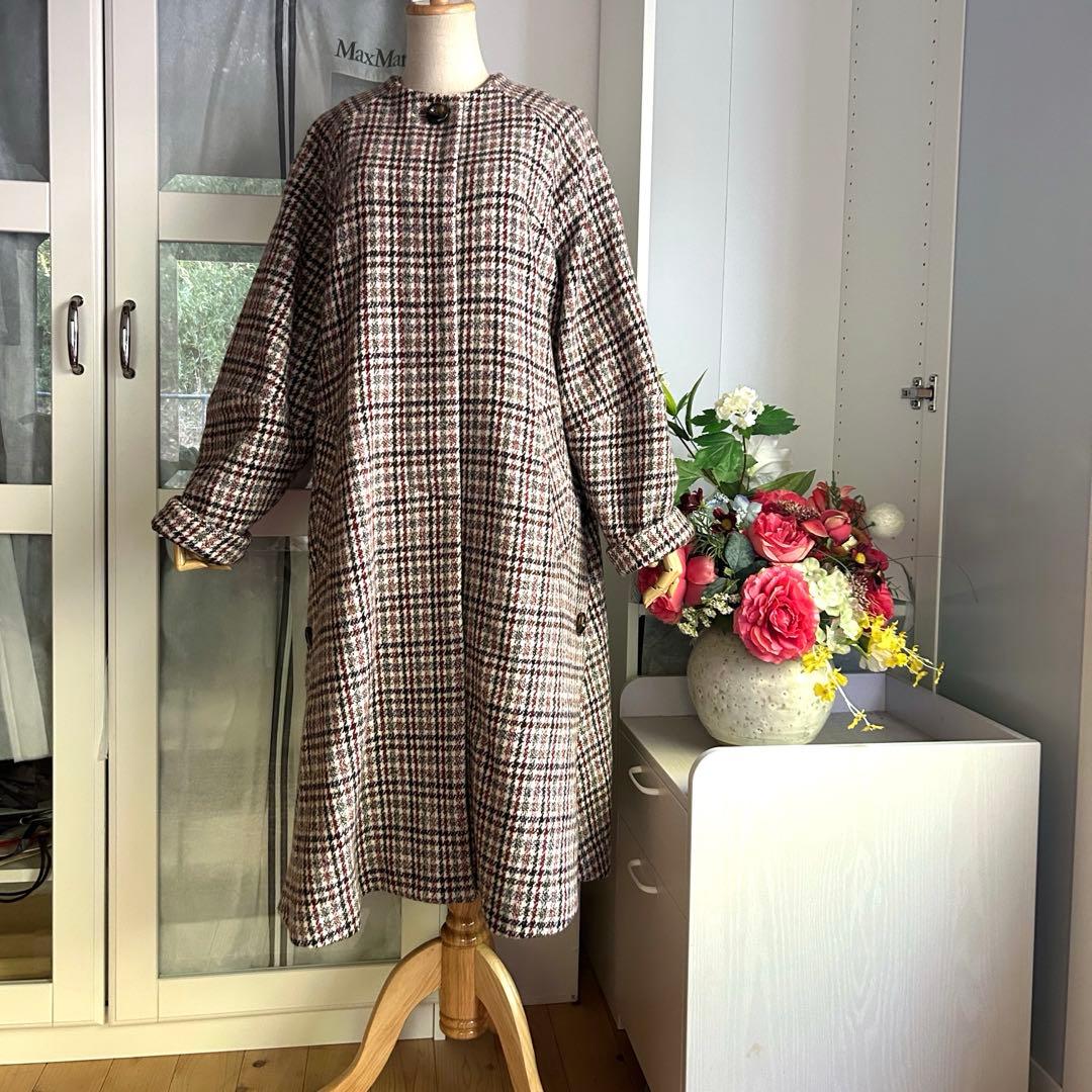 美品　2022年ロイスクレヨン チェック柄ファー別襟　素敵なデザインロングコート