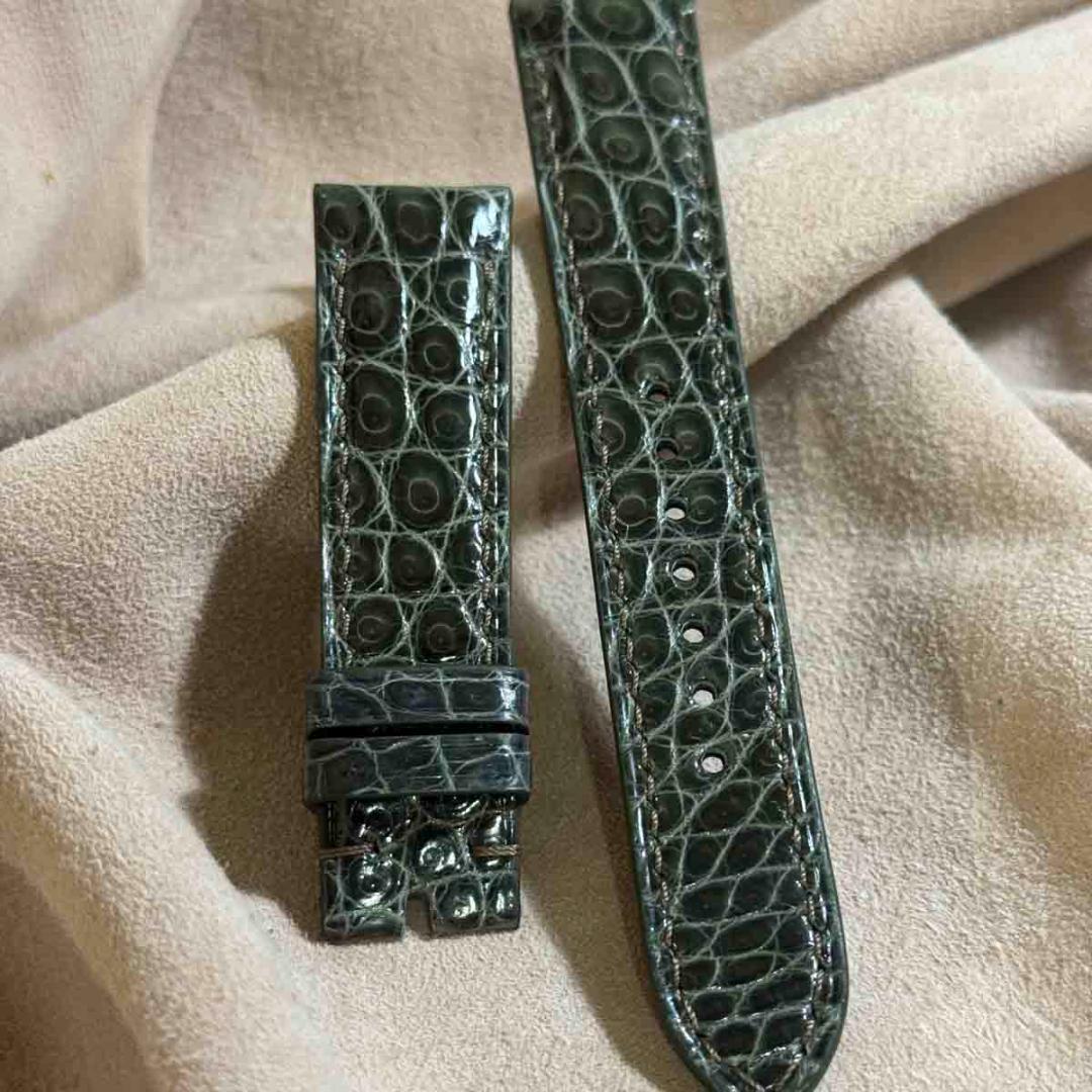 cro-1932 クロコダイル 腕時計ベルトグロス仕上げオリーブ ラグ幅20mm