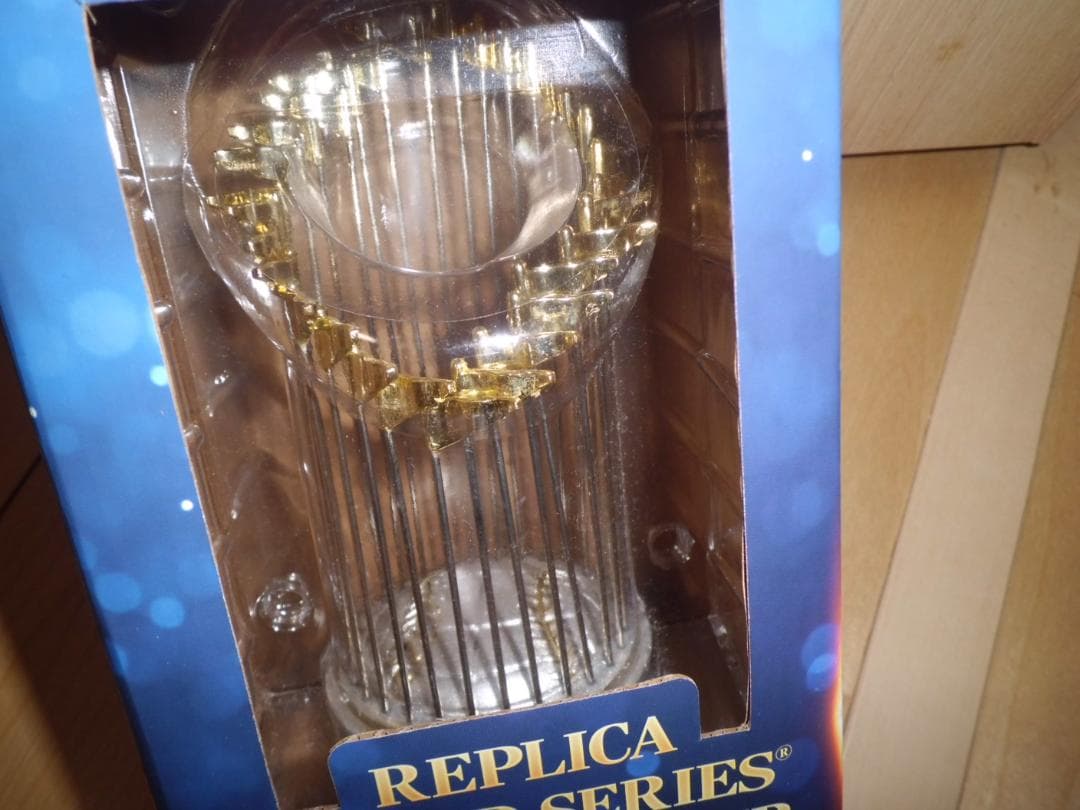 ロサンゼルス・ドジャース 2024年ワールドシリーズトロフィー レプリカ