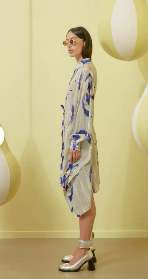 【美品】henrikvibskov シルクワンピース