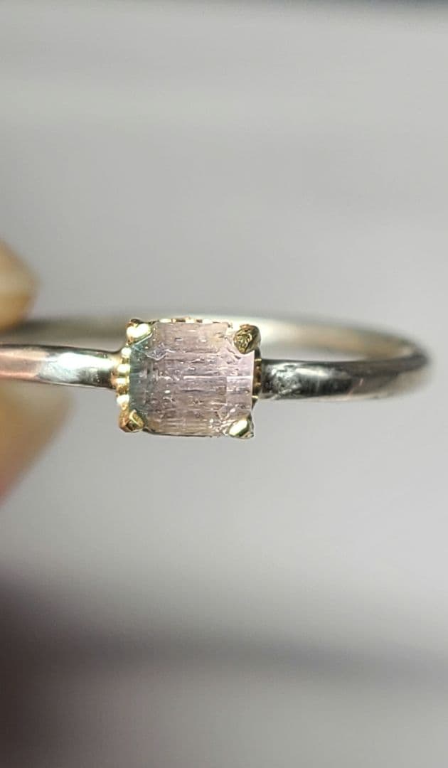 たーちゃん★アフガニスタン産バイカラートルマリン・ブルー、ピンク★