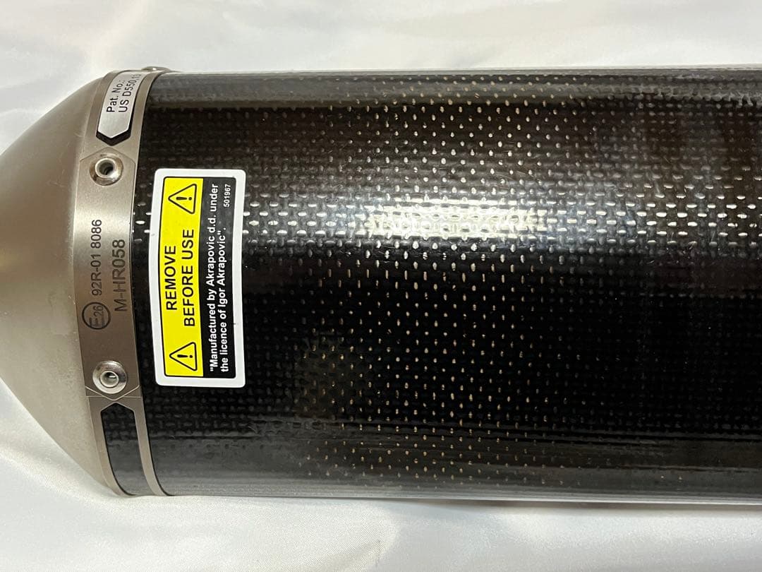 SV650/X アクラポビッチ　スリップオン　レーシングオンリー　(16-21)