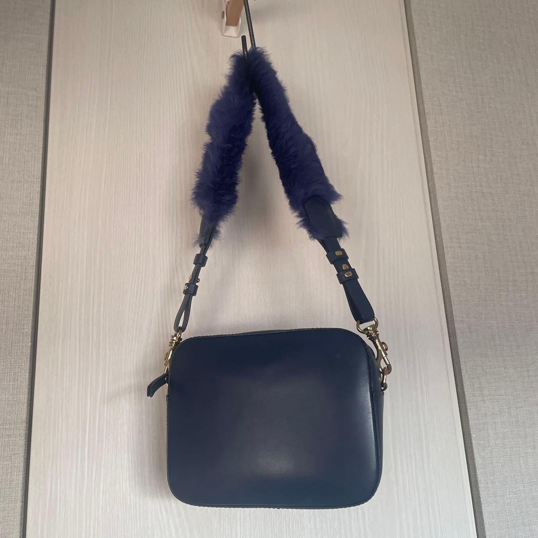 IACUCCI イアクッチ ファーストラップ　ショルダーバッグ　イタリア製