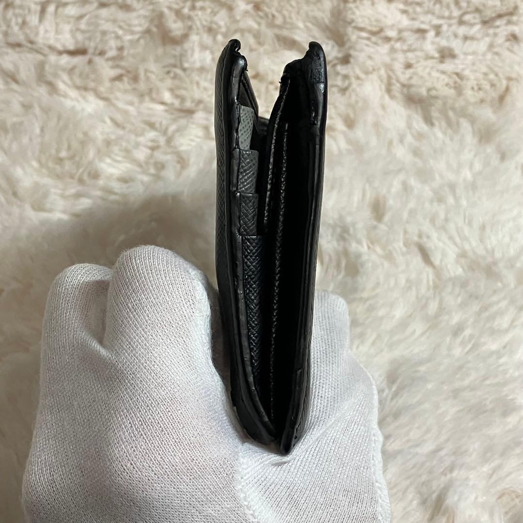 ✨美品✨ PRADA サフィアーノ 二つ折り財布 フィアーノレザー 黒