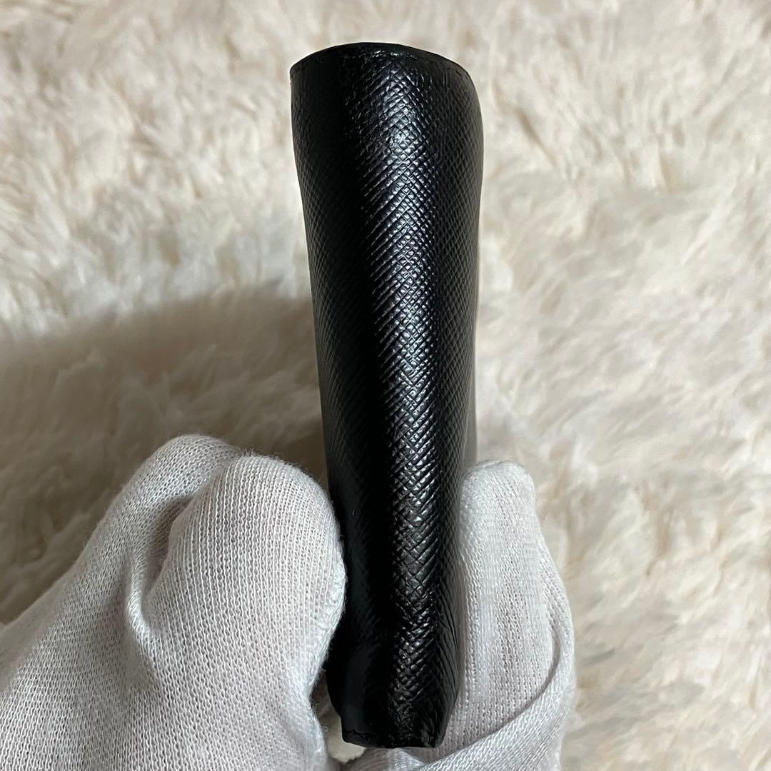 ✨美品✨ PRADA サフィアーノ 二つ折り財布 フィアーノレザー 黒