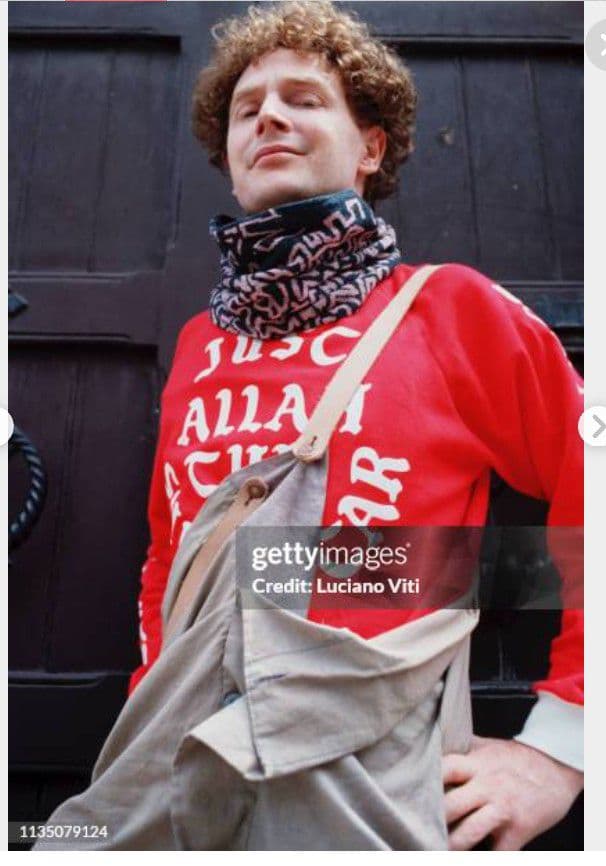 80年代ワールズエンド・キースヘリング/マフラー