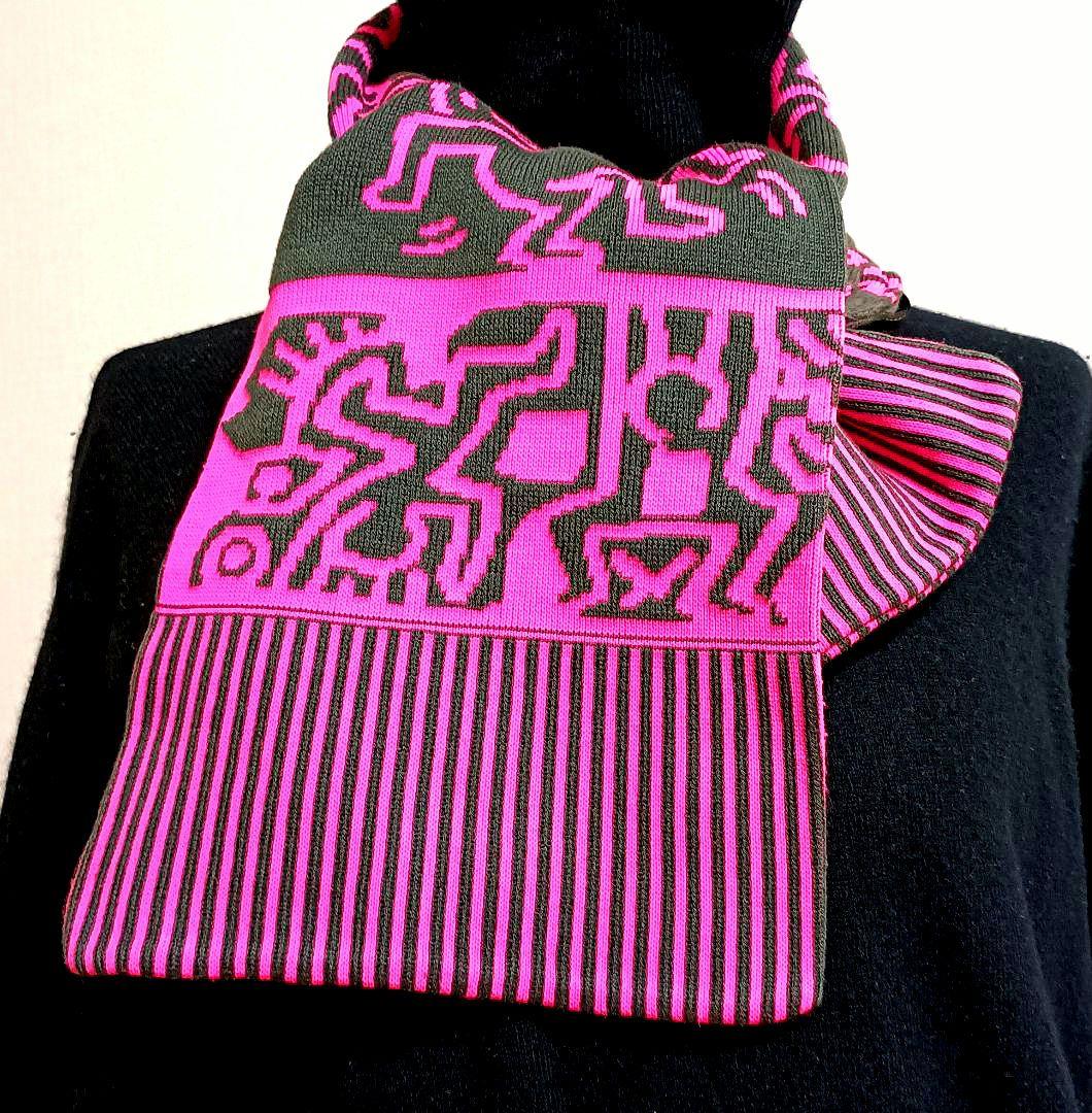 80年代ワールズエンド・キースヘリング/マフラー