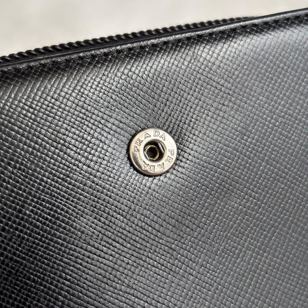 値下げ済み PRADA コンパクトウォレット サフィアーノレザー ブラック
