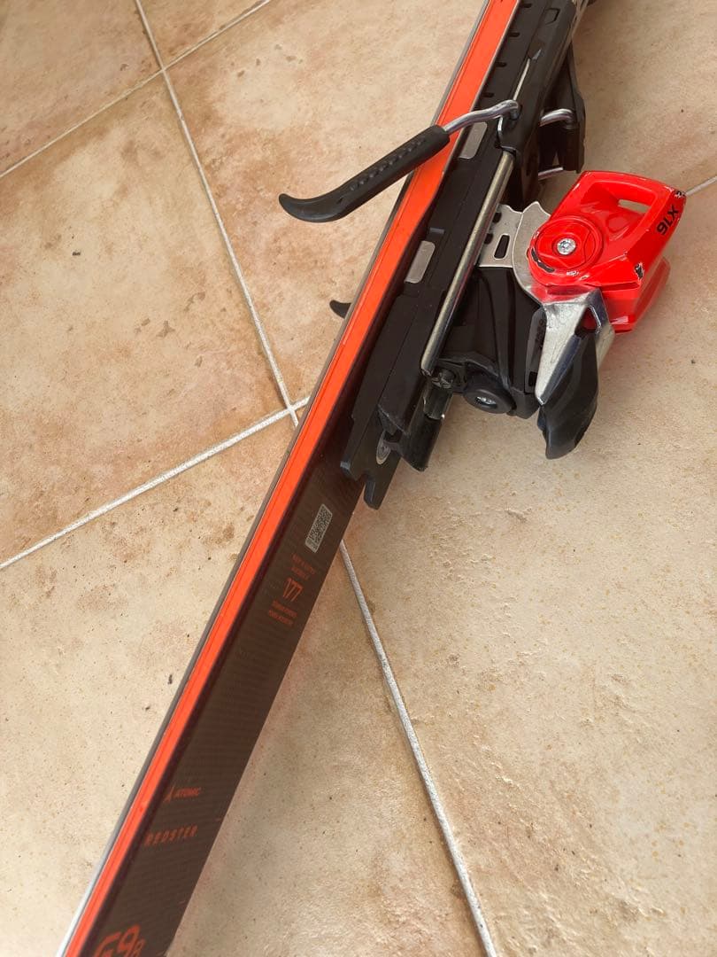 つ*ん様 ATOMIC REDSTER G9R 177cm