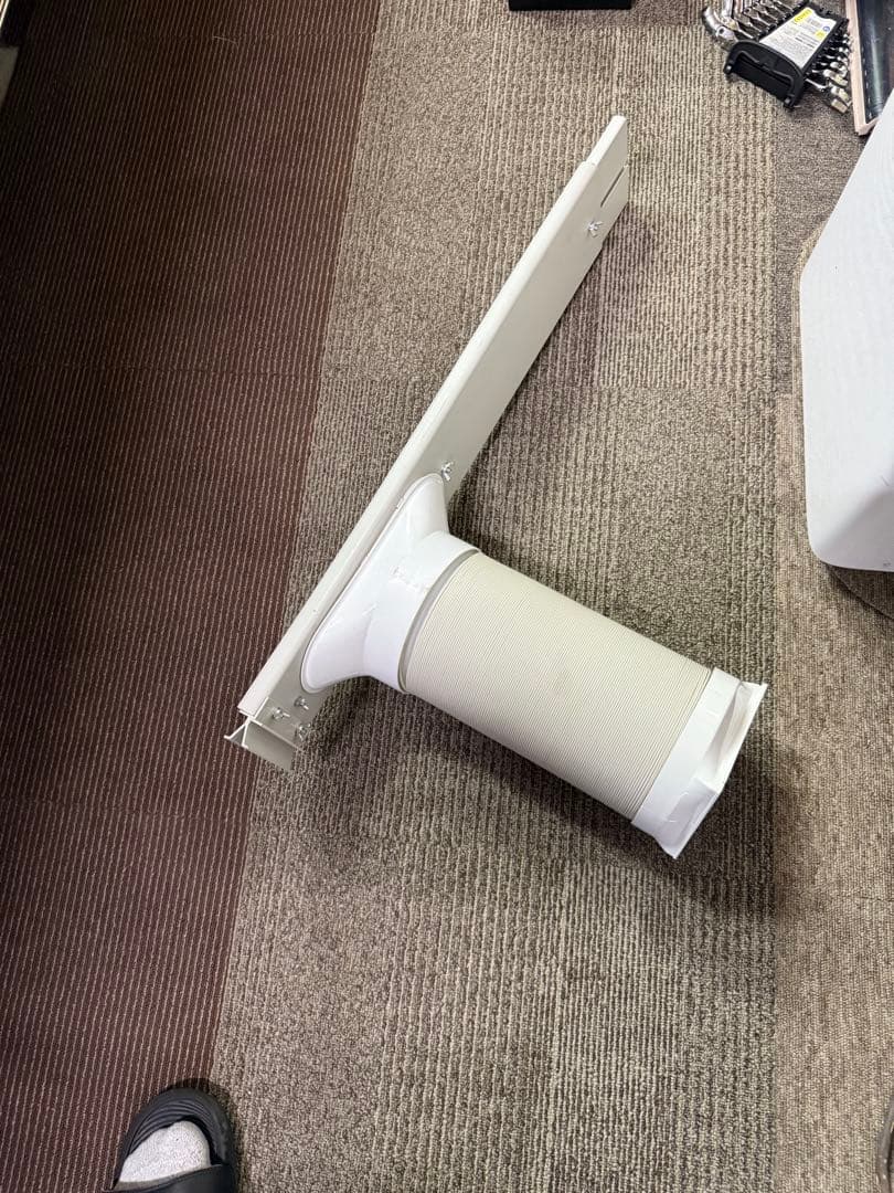 スポットエアコン　ホワイト 超ハイパワーエアコン QL07