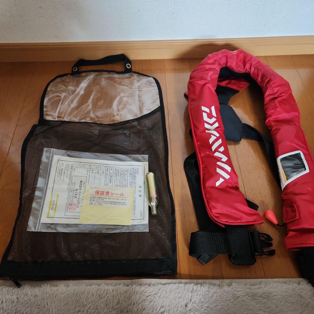 赤いライフジャケット 保証書付き