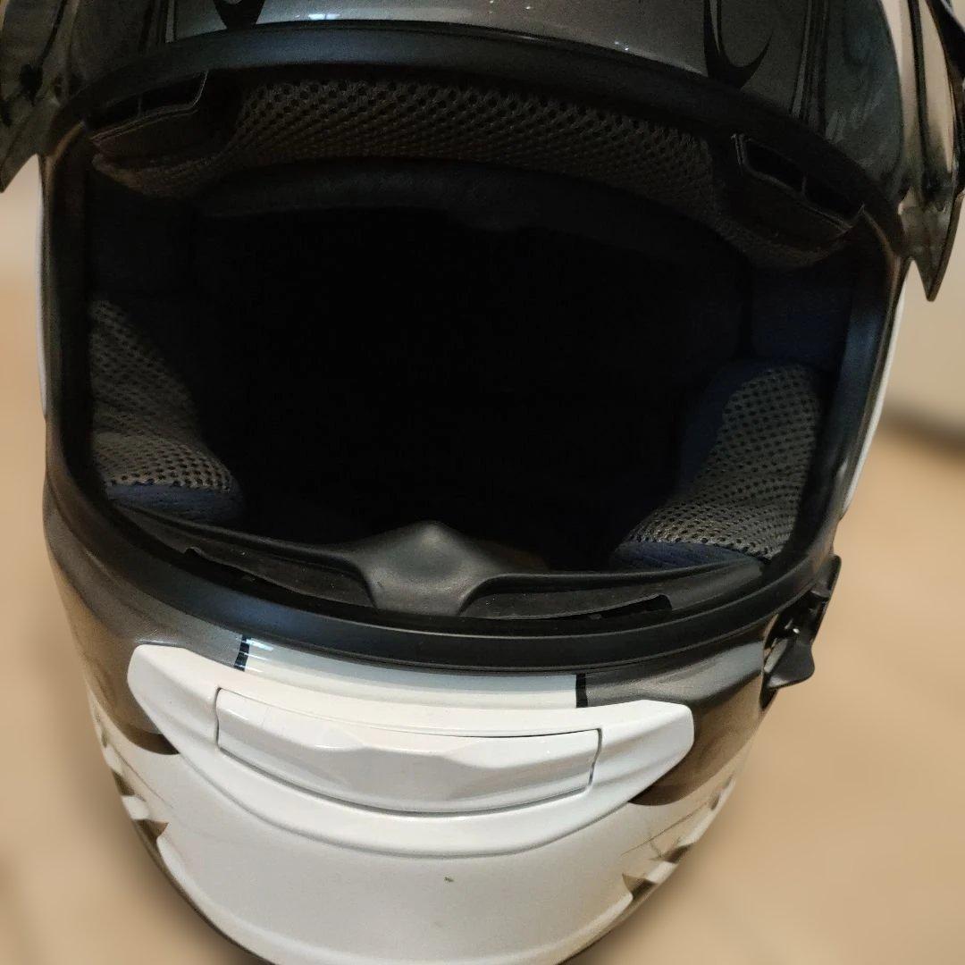 Arai フルフェイスヘルメット ホワイト/ブラック