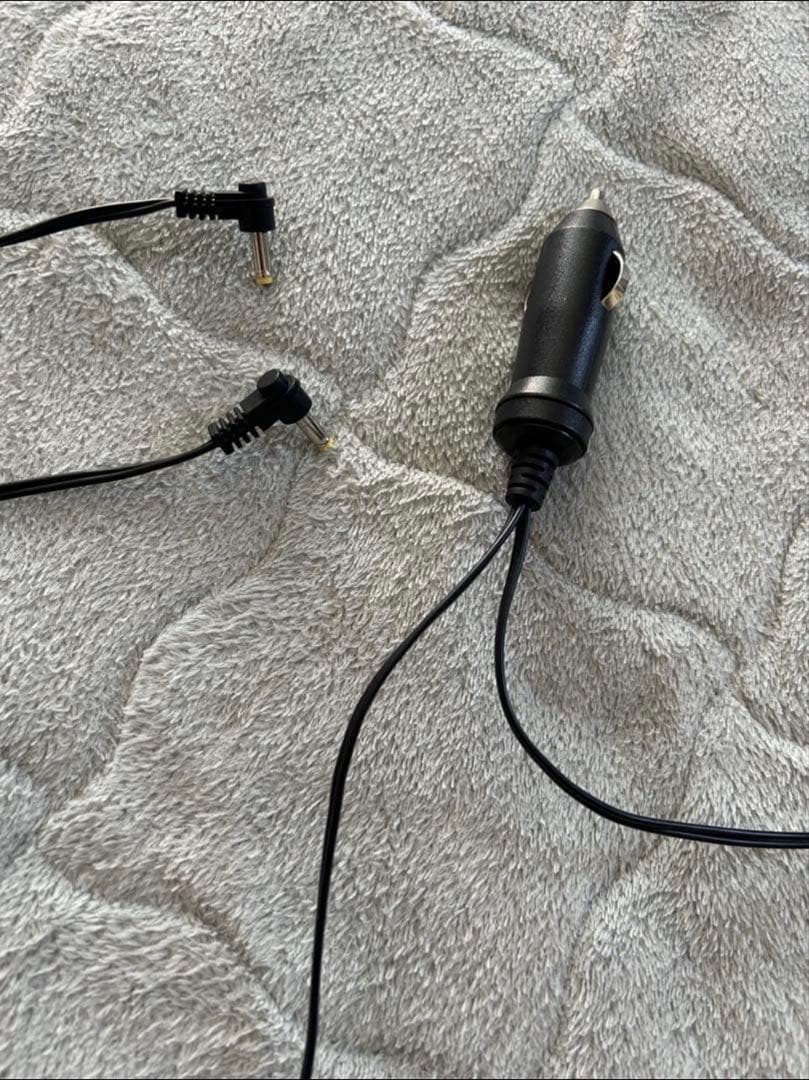 ヘッドレストモニター 2台セットシガーソケットに挿すだけ10.1インチ