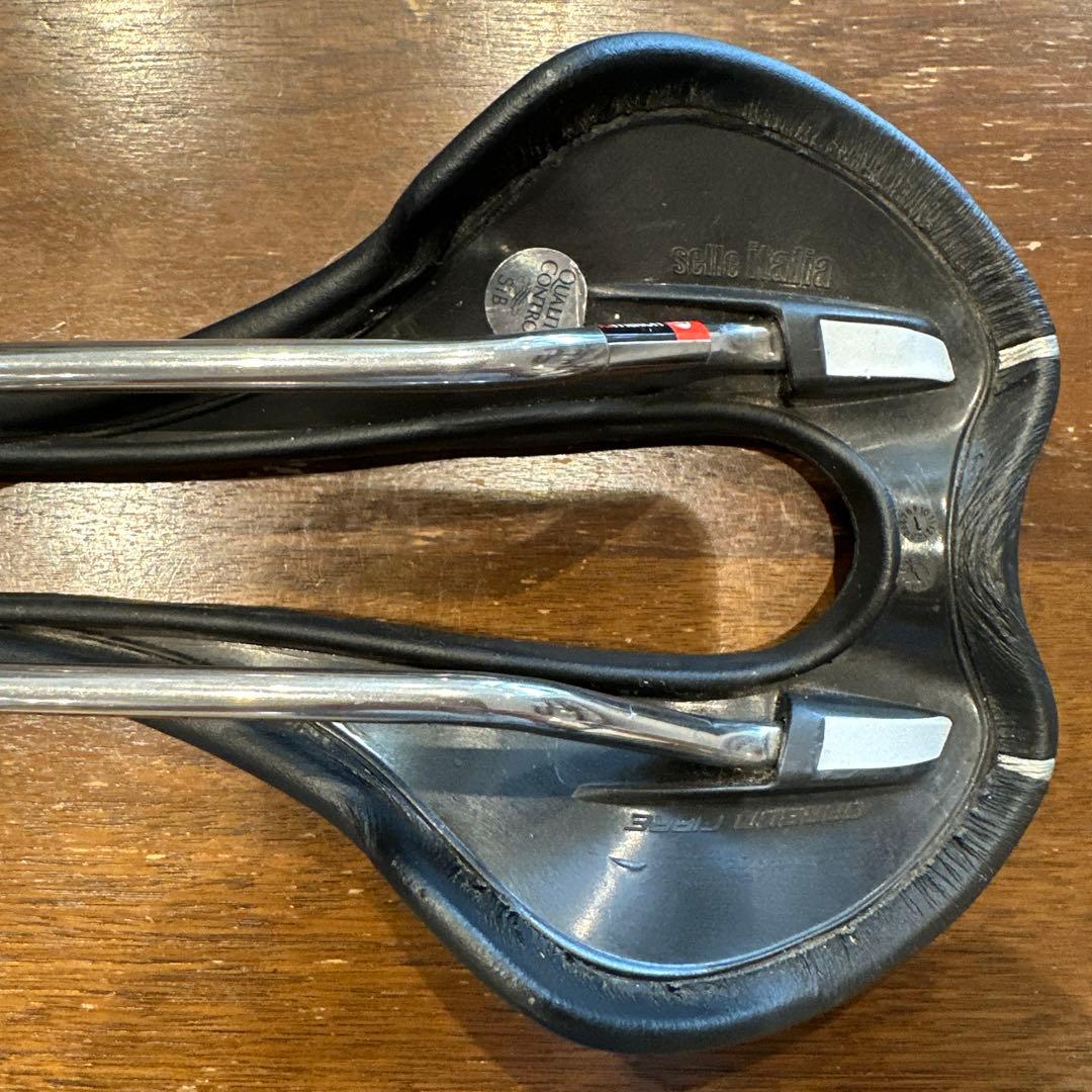 Selle Italia SLR ブラック サドル