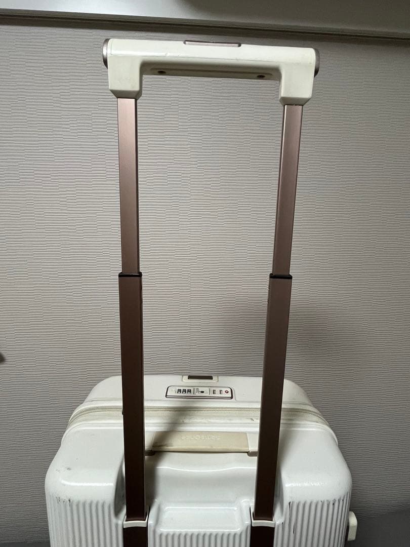 サムソナイト ミンター スピナー55 アイボリー チャック故障 機内持ち込み