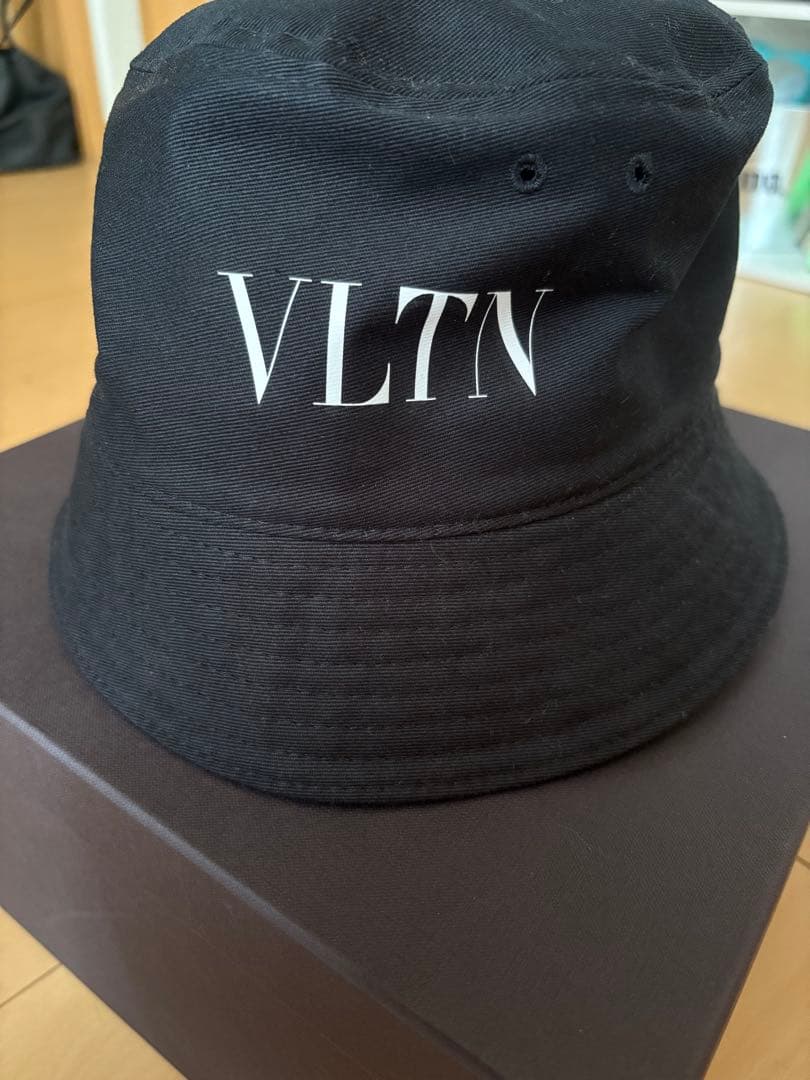 VLTN ブラック バケットハット