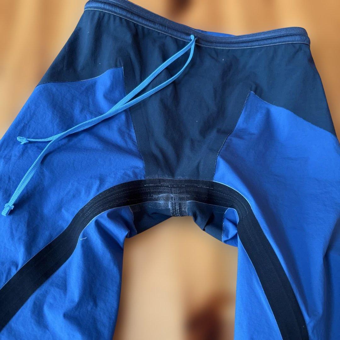 arena アクアフォースストーム MF 高速水着　大会水着　競泳水着Ｓサイズ