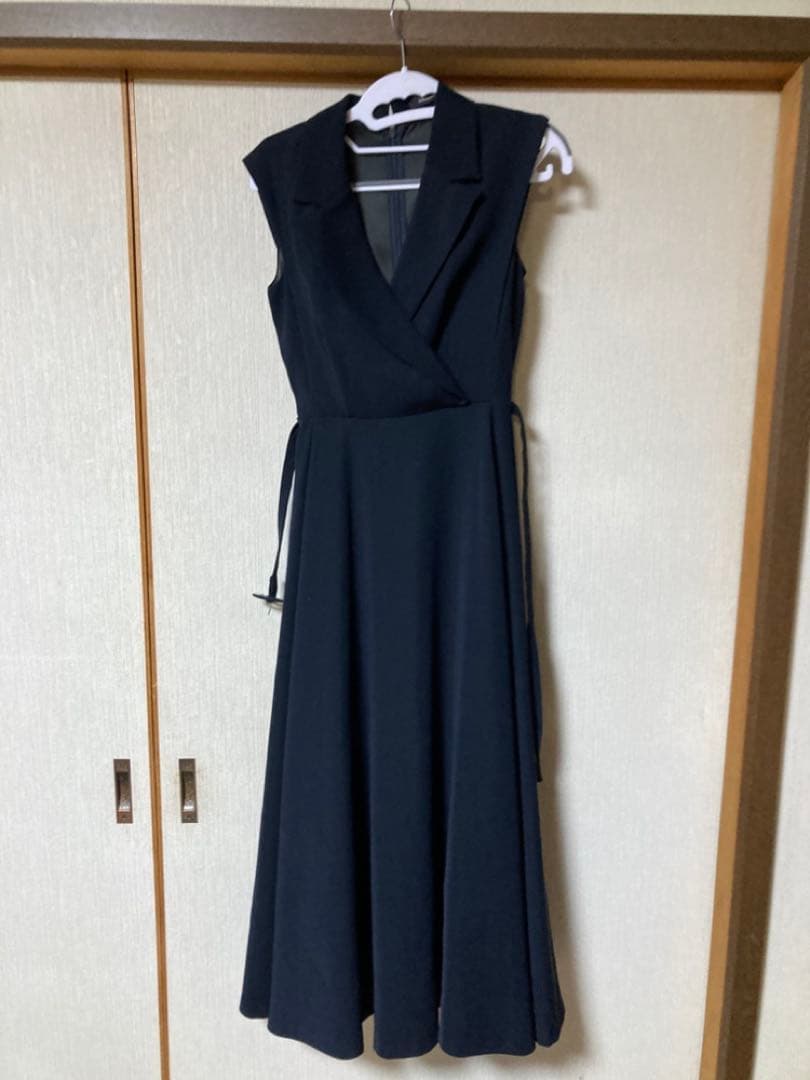 anuans ダブルサテンテーラードフレアワンピース ネイビー Sサイズ