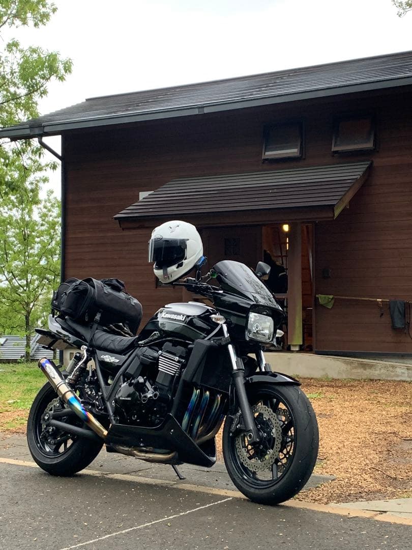 TRICSTAR スリップオンマフラー