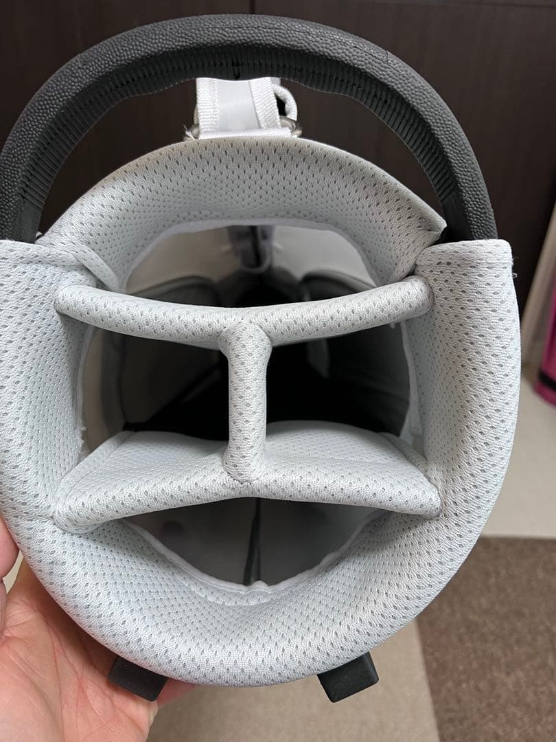 【美品】ニューバランス ゴルフ 軽量 スリムキャディバッグ８型【ホワイト】