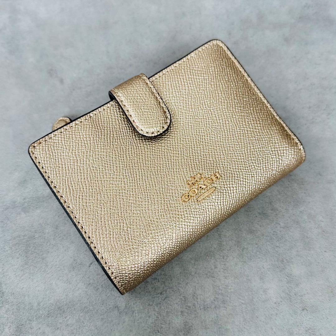 COACH メタリックゴールド ミディアム コーナー ジップ ウォレット