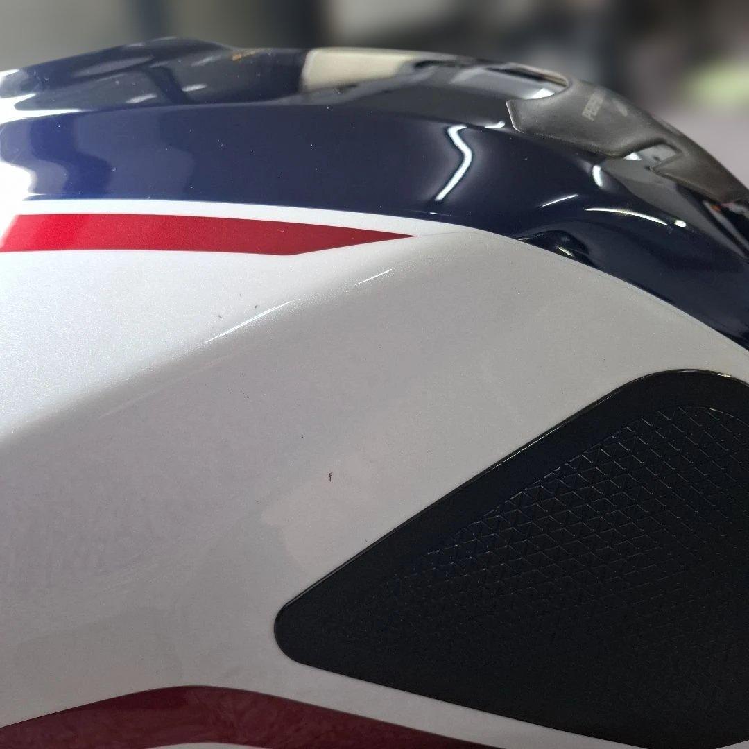 も*さ様 ＣＢ１３００ＳＦ・ＳＢホンダ純正ノーマルフューエルガソリンタンク