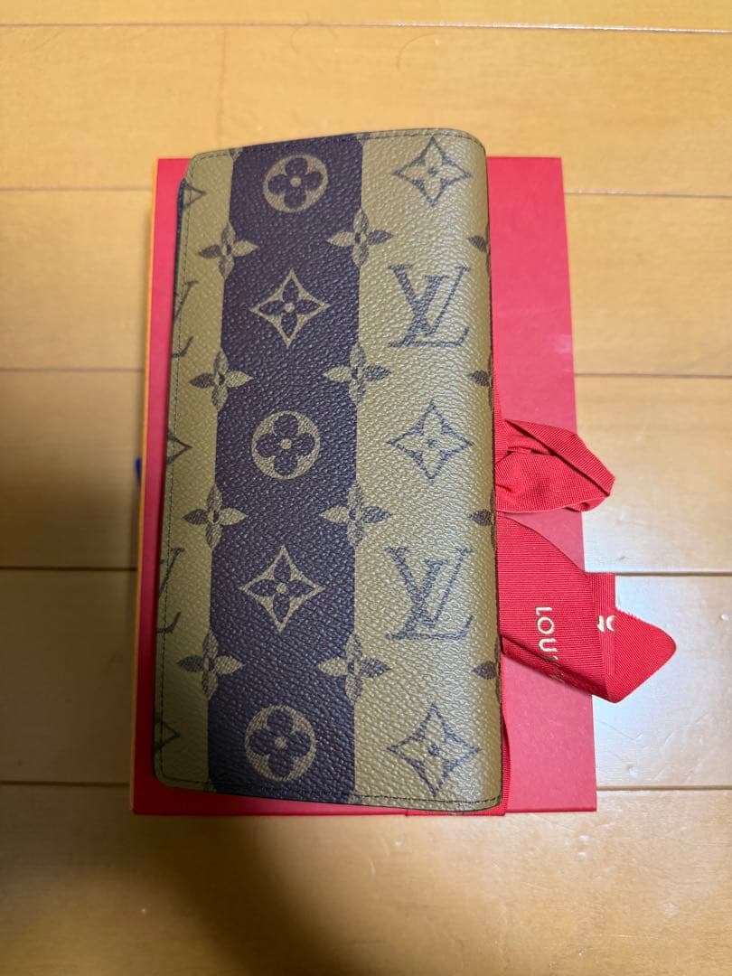 Louis Vuitton長財布 NIGO ポルトフォイユ ブラザ