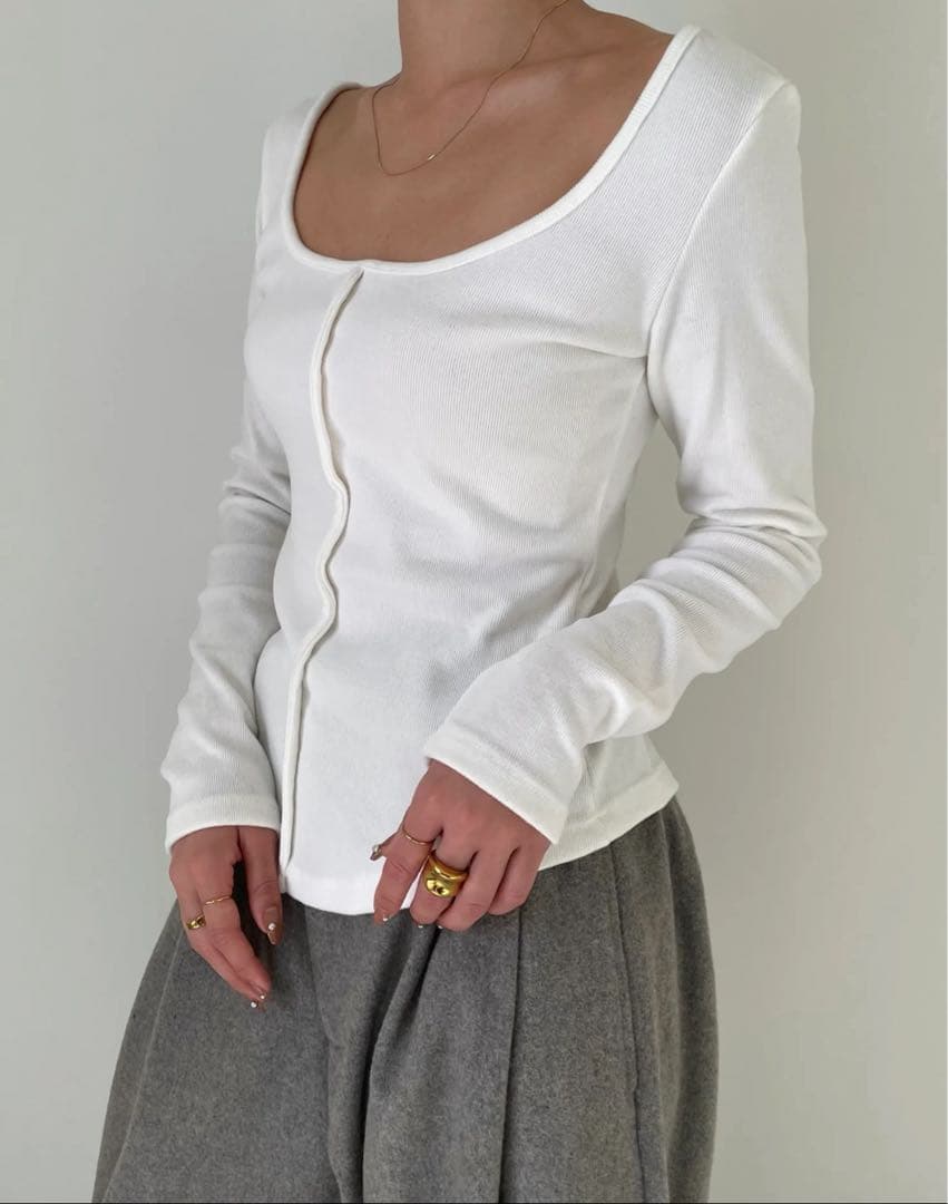 トップス efu BRUSHED SQUARE NECK TOP