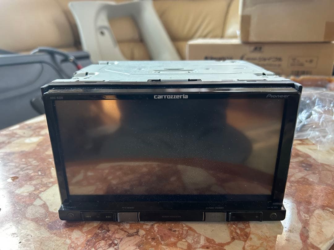 carrozzeria ★カロッツェリア☆スズキAVIC-RZ09