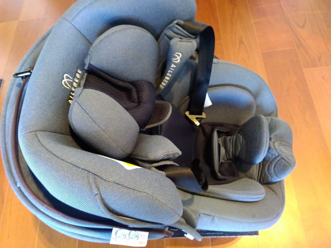 【美品】エールベベ　クルット5Oui ISOFIX 新生児