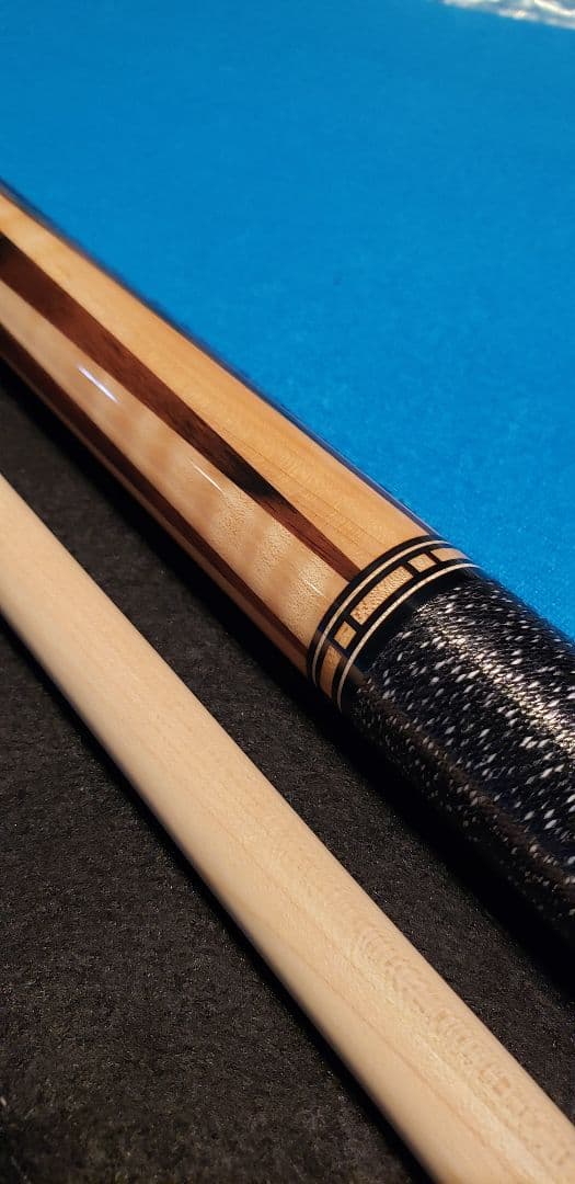 KF-CUE (AWENS CUSTOM CUES) エボニー6剣