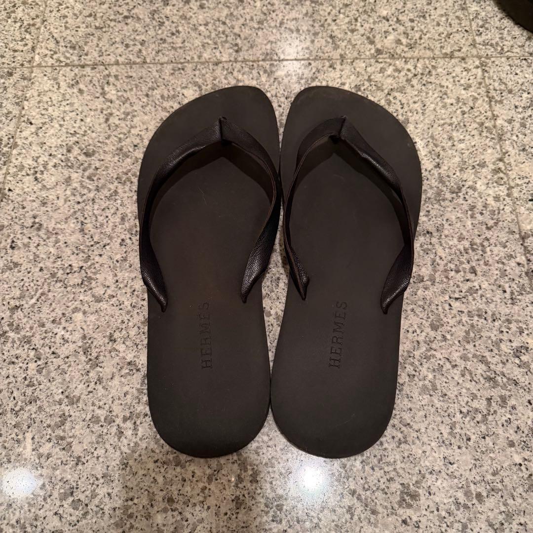 HERMES ブラック ビーチサンダル