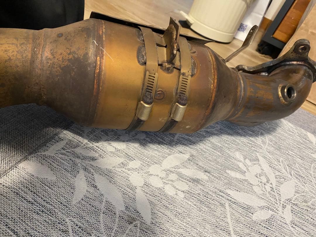 レガシーBL5 HKSメタルキャタライザー　説明欄にて納期確認お願いいたします。