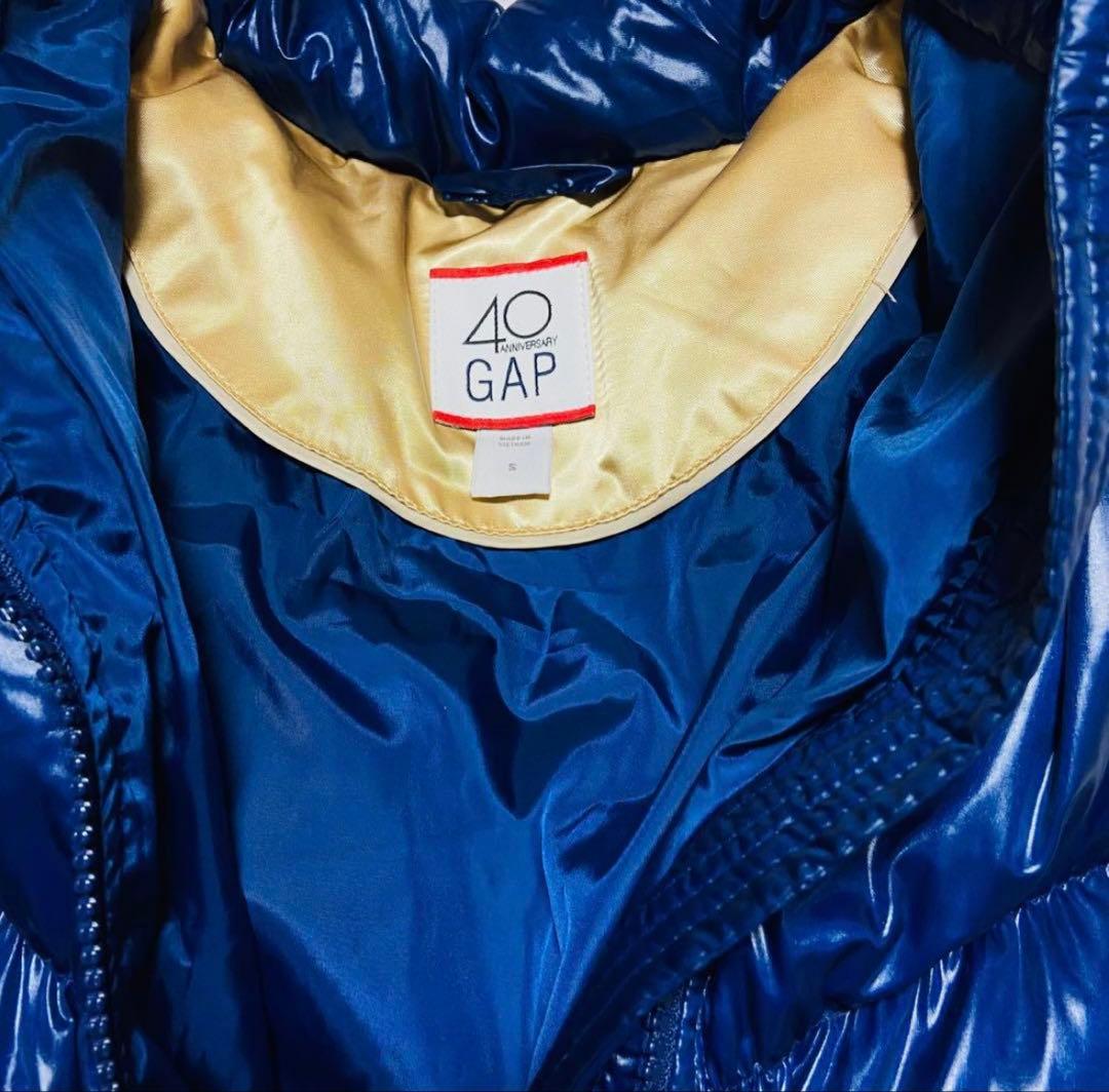 ギャップGAPダウンベスト　ファーフード付き　S　ブルー