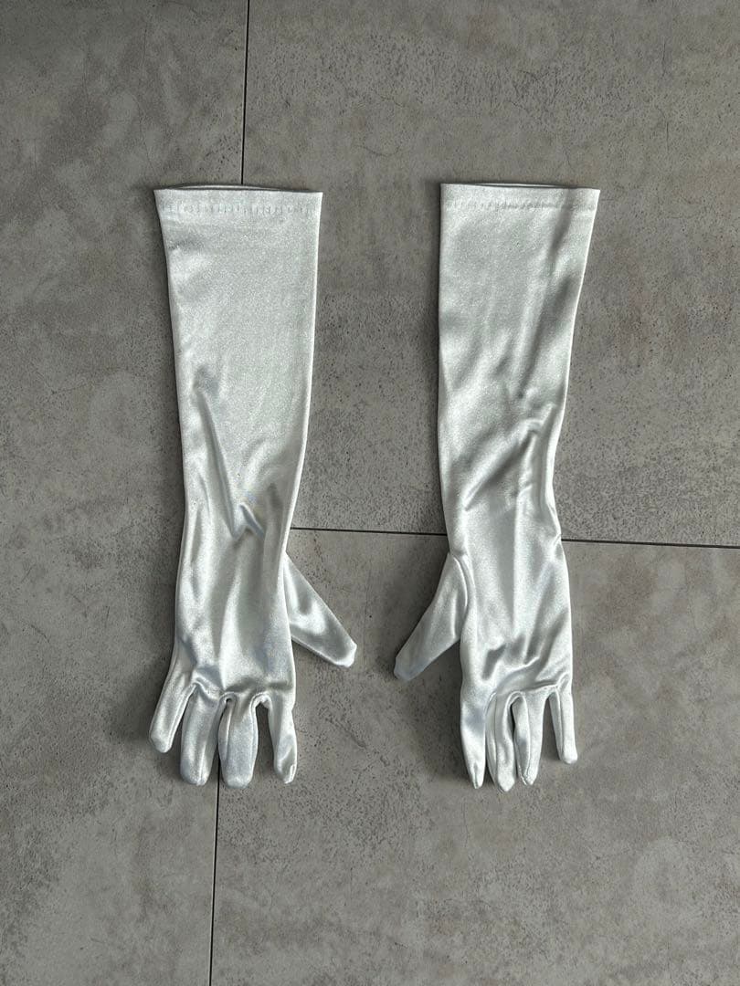 ビビディバビディブティック　シンデレラドレス　ティアラ グローブ ヘア 靴