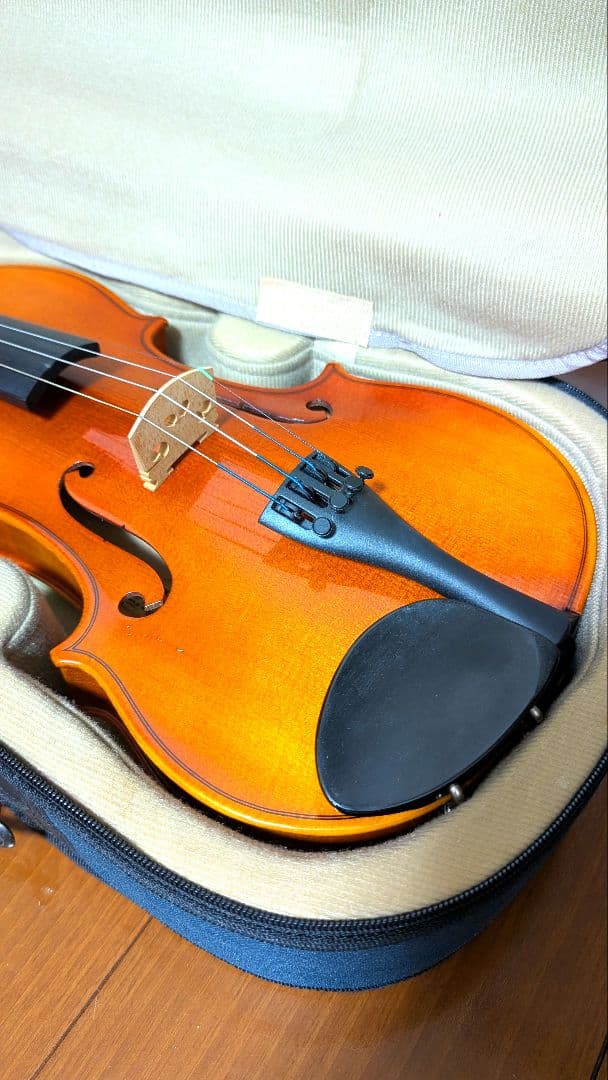 美品　SUZUKI　No.200e　4/4　2010年製　弓2本　フルセット