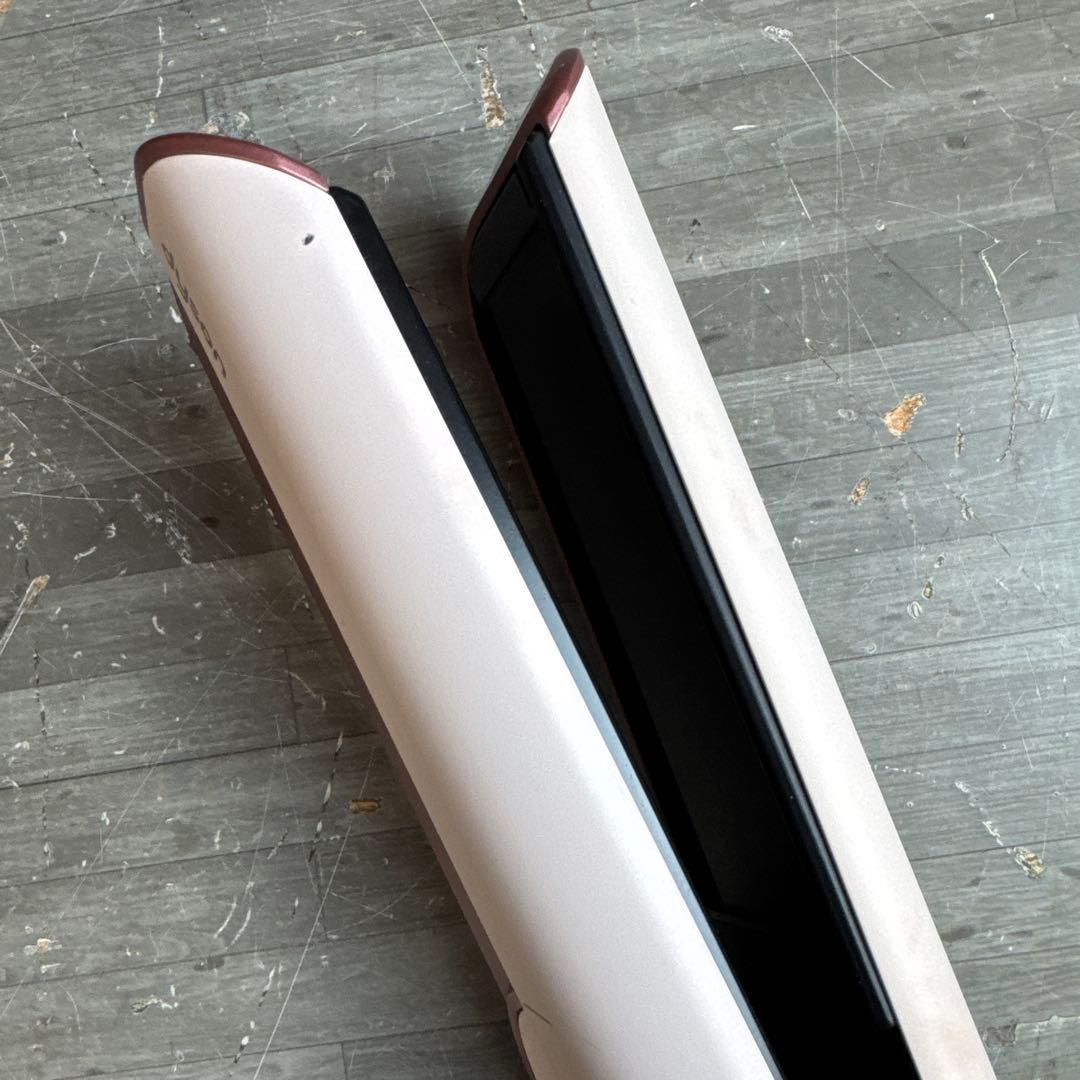 Dysonドライヤー ストレイトナー ダイソン Airstrait